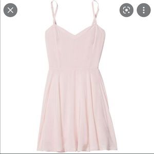 Aritzia Talula Lipinski Skater Dress